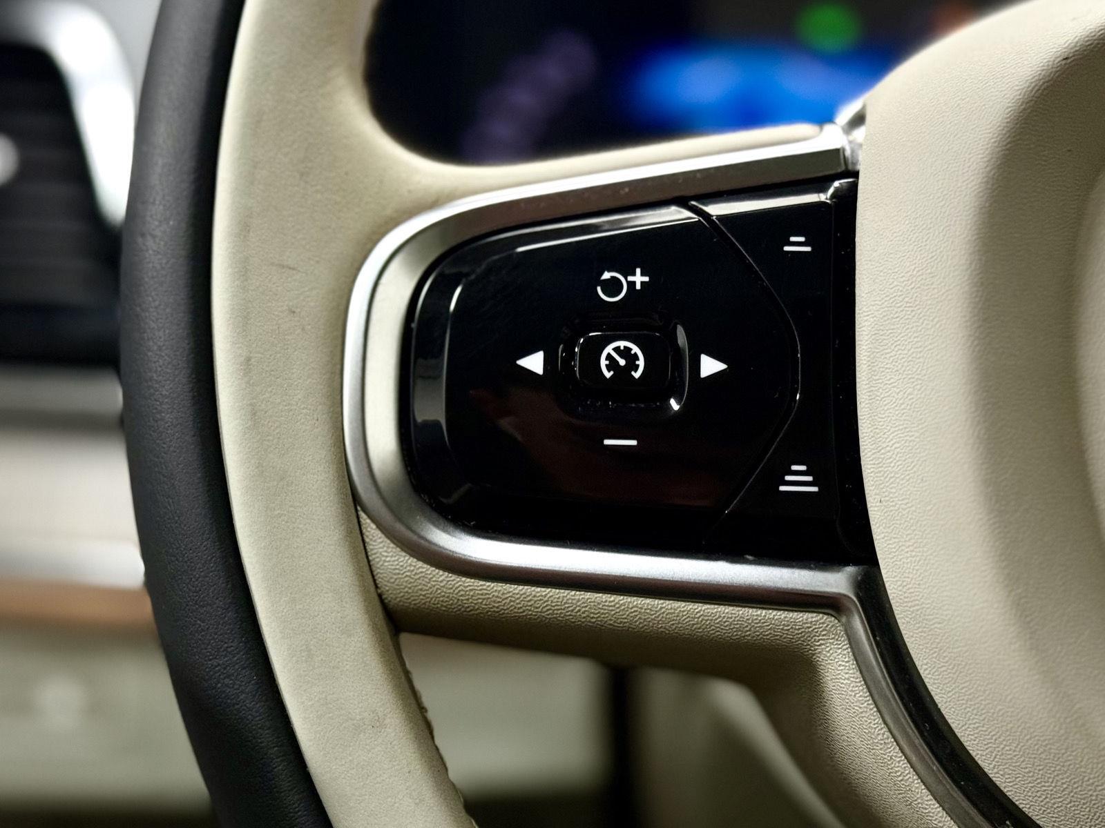 2023 Volvo XC90 Ultimate - Photo 24