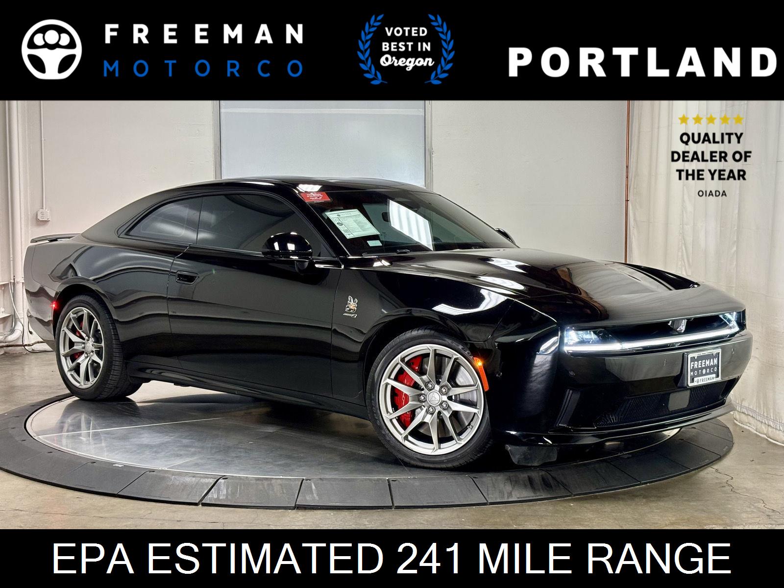 Diamond Black Crystal Pearlcoat 2024 Dodge Charger Daytona Coupe All-Wheel Drive 1-Speed Automatic