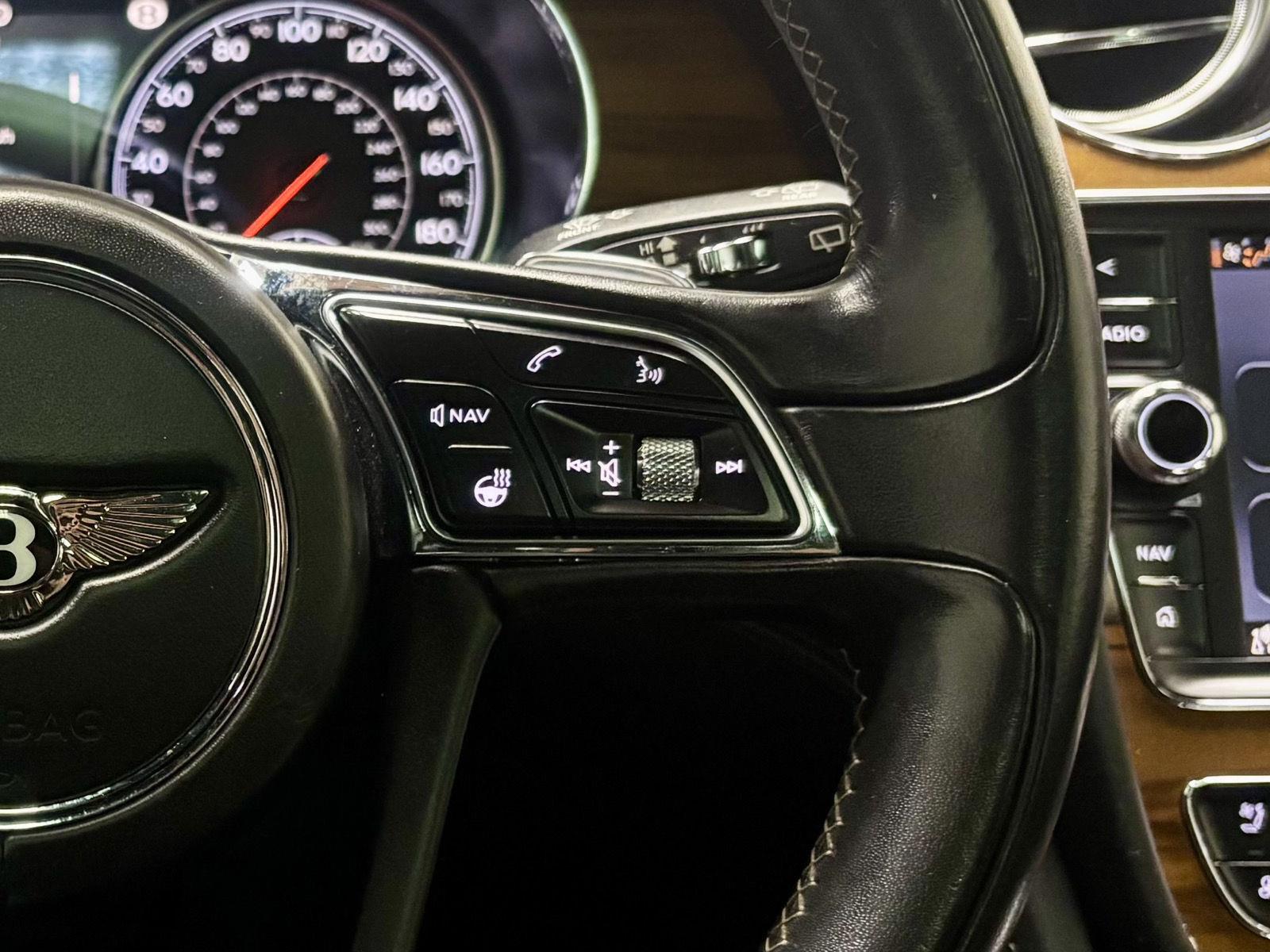 2018 Bentley Bentayga Base - Photo 28