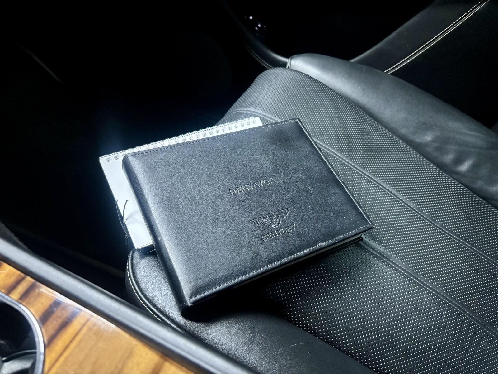 2018 Bentley Bentayga Base - Photo 39