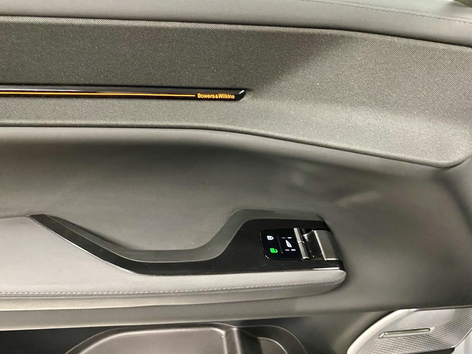 2025 Polestar 3 - Photo 14