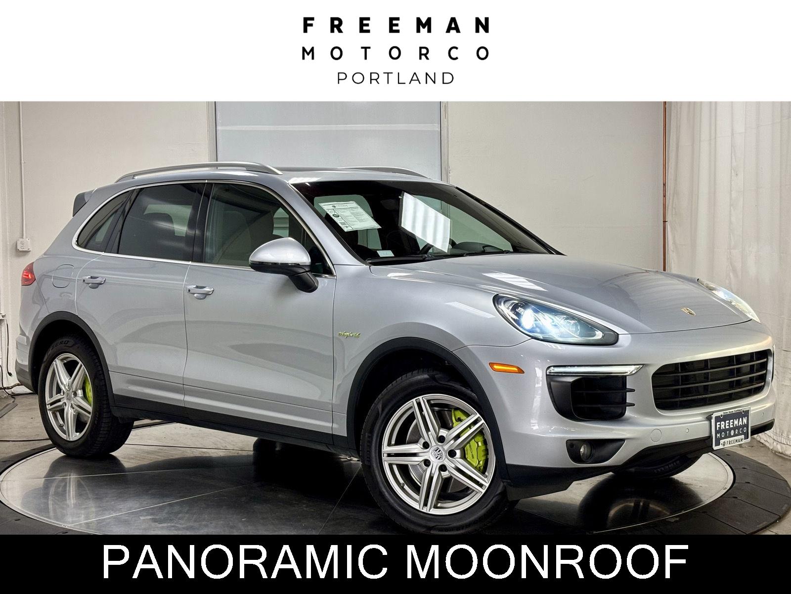 Rhodium Silver Metallic 2016 Porsche Cayenne SUV / Crossover All-Wheel Drive Automatic