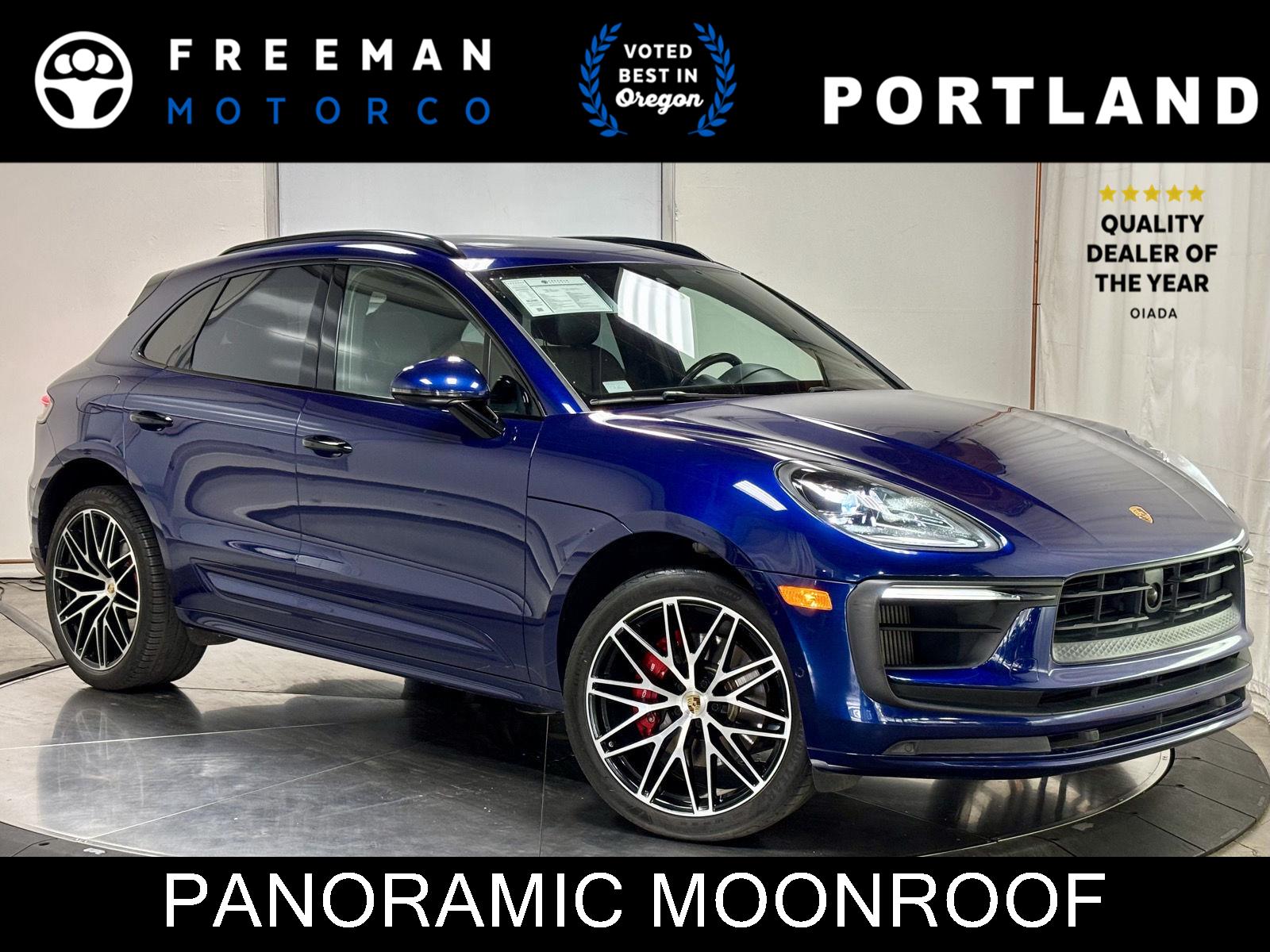 Gentian Blue Metallic 2022 Porsche Macan SUV / Crossover All-Wheel Drive Automatic