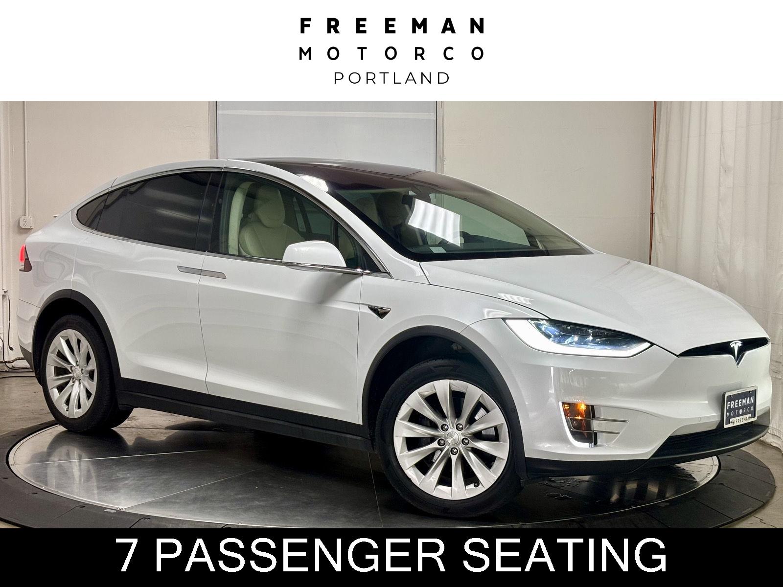 2018 Tesla Model X Blanco (Pearl White Multi-Coat) SUV/Crossover Tracción en las cuatro ruedas Automática