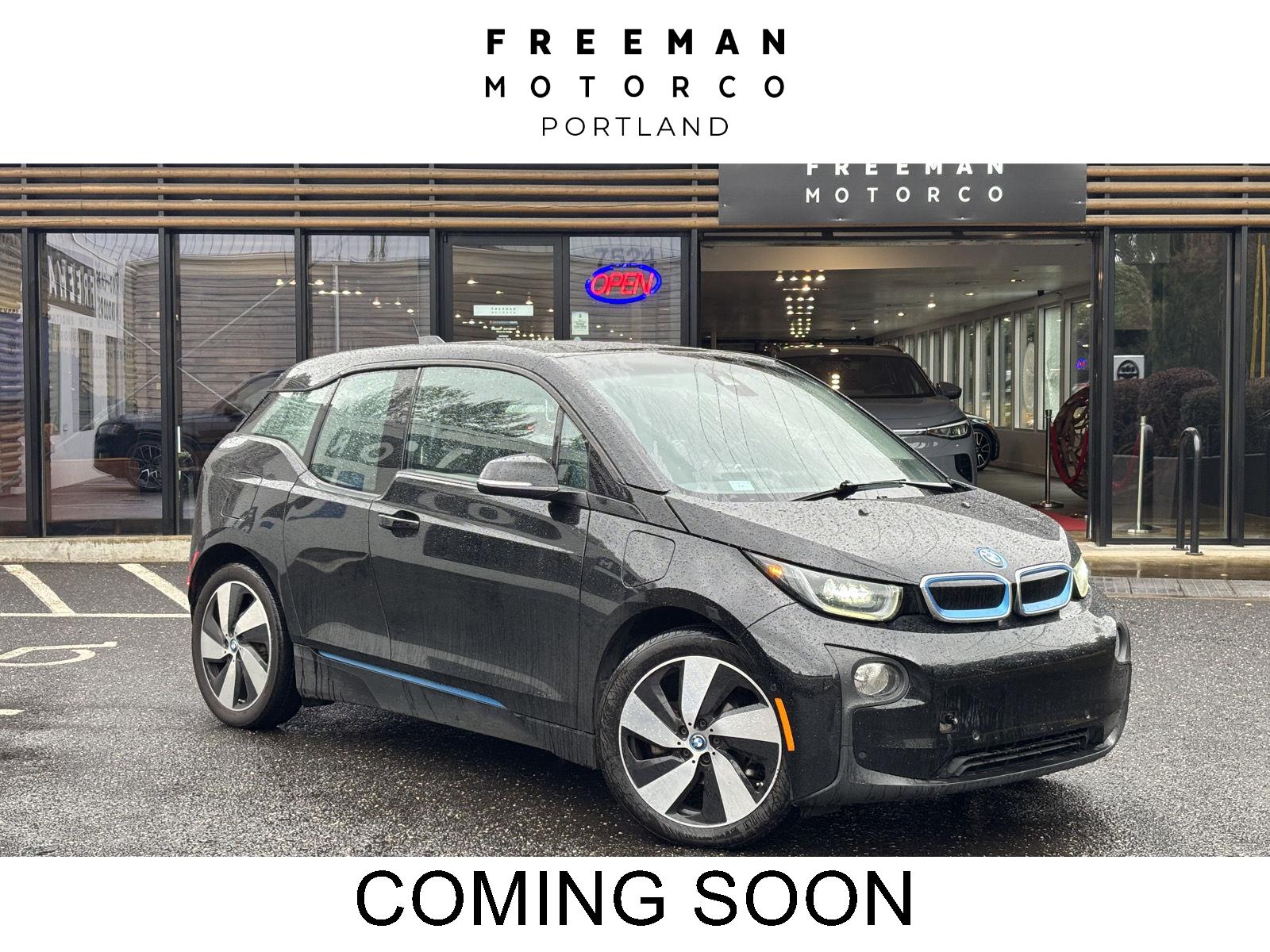 Mineral Gray w/BMW i Frozen Blue Accent 2017 BMW i3 Wagon Rear-Wheel Drive Automatic