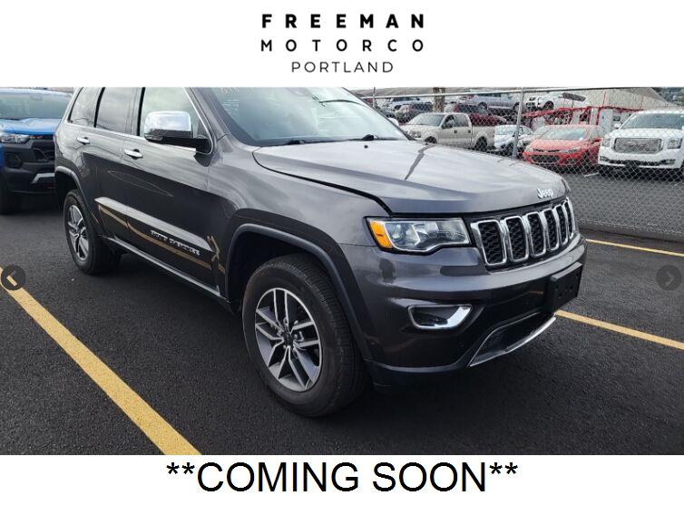 Gray (Granite Crystal Metallic Clearcoat) 2021 Jeep Grand Cherokee SUV / Crossover Four-Wheel Drive 8-Speed Automatic