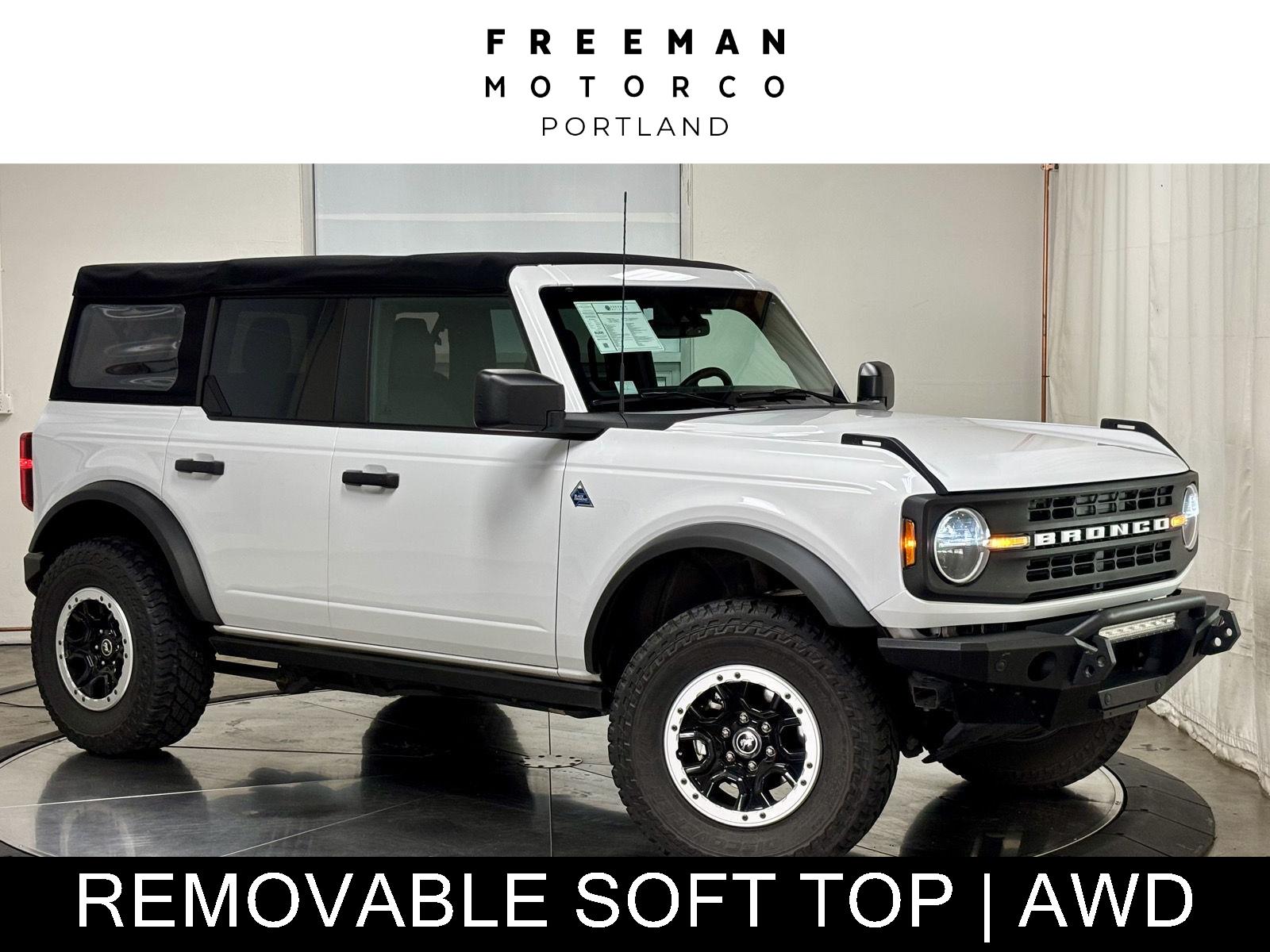 Oxford White 2022 Ford Bronco SUV / Crossover Four-Wheel Drive Automatic