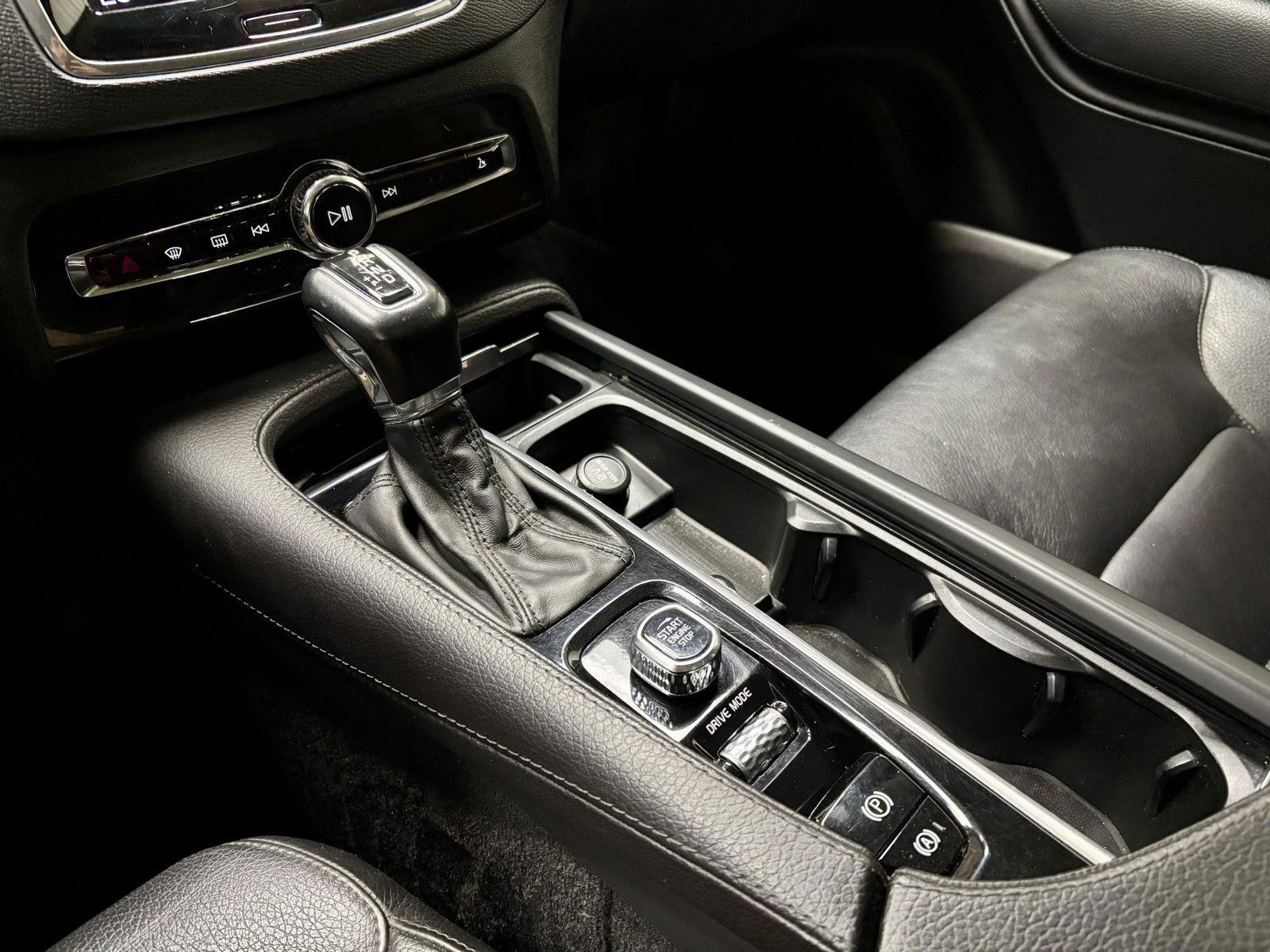 2019 Volvo XC90 Momentum - Photo 32