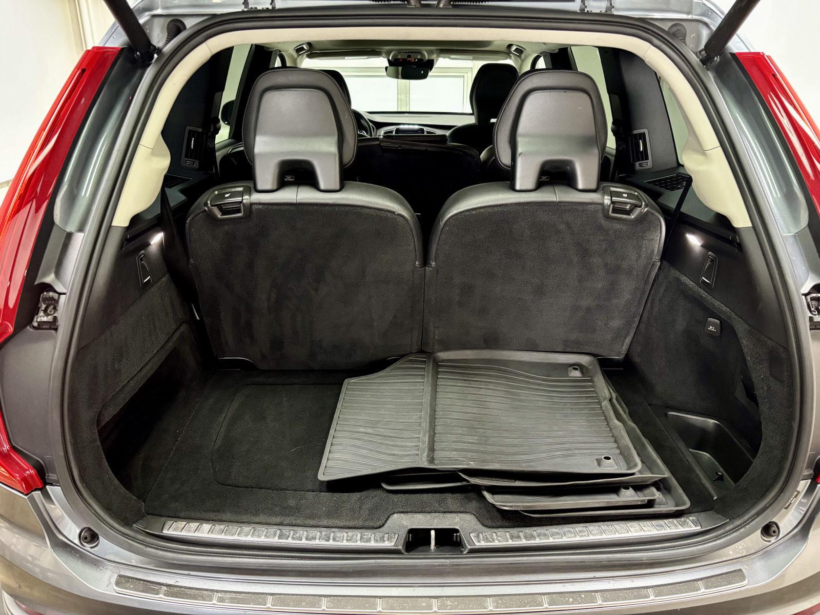 2019 Volvo XC90 Momentum - Photo 43