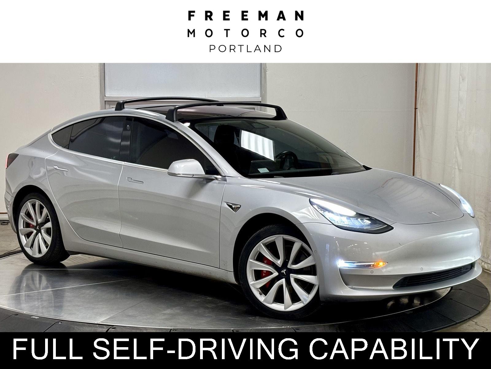 Silver Metallic 2018 Tesla Model 3 Sedan Rear-Wheel Drive Automatic