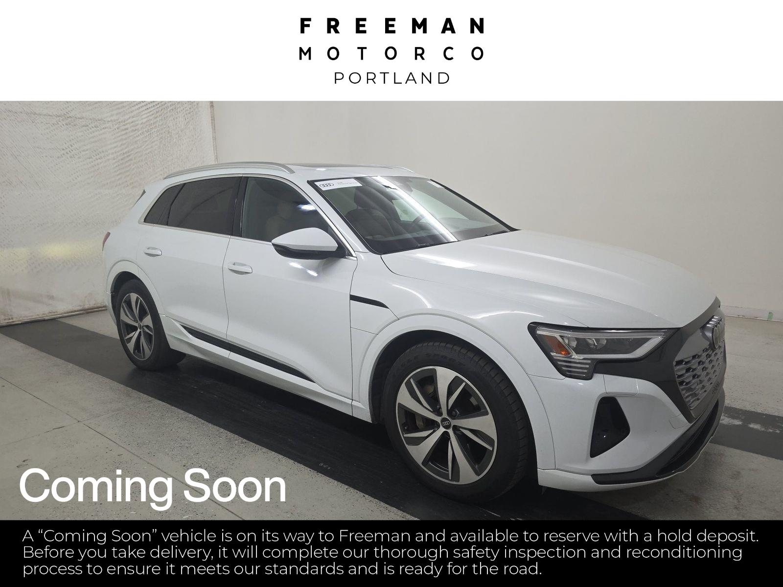 Glacier White Metallic 2024 Audi Q8 e-tron SUV / Crossover All-Wheel Drive Automatic