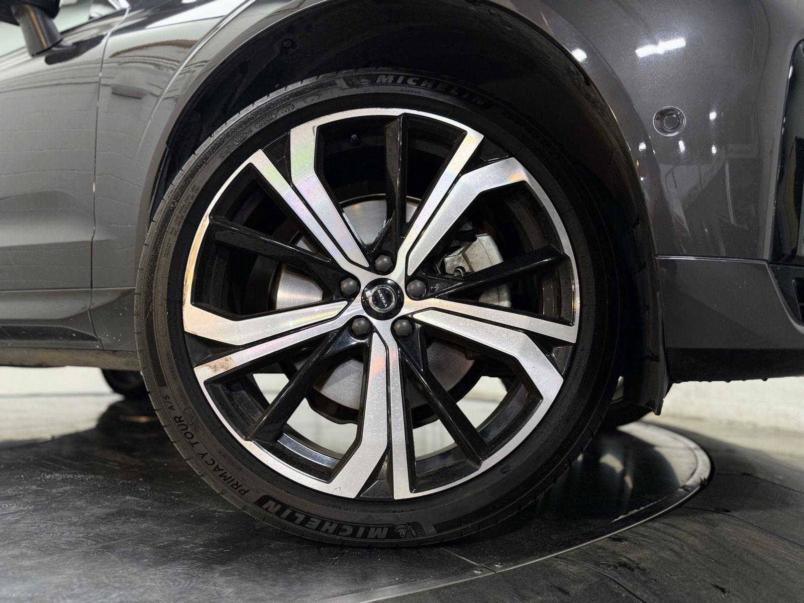 Volvo XC60 Recharge Plug-In Hybrid