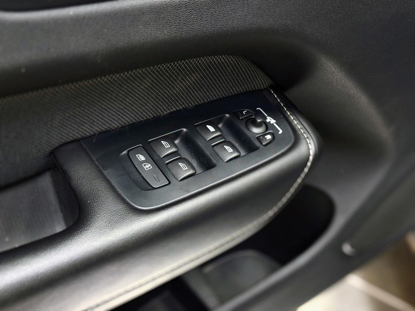 Volvo XC60 Recharge Plug-In Hybrid