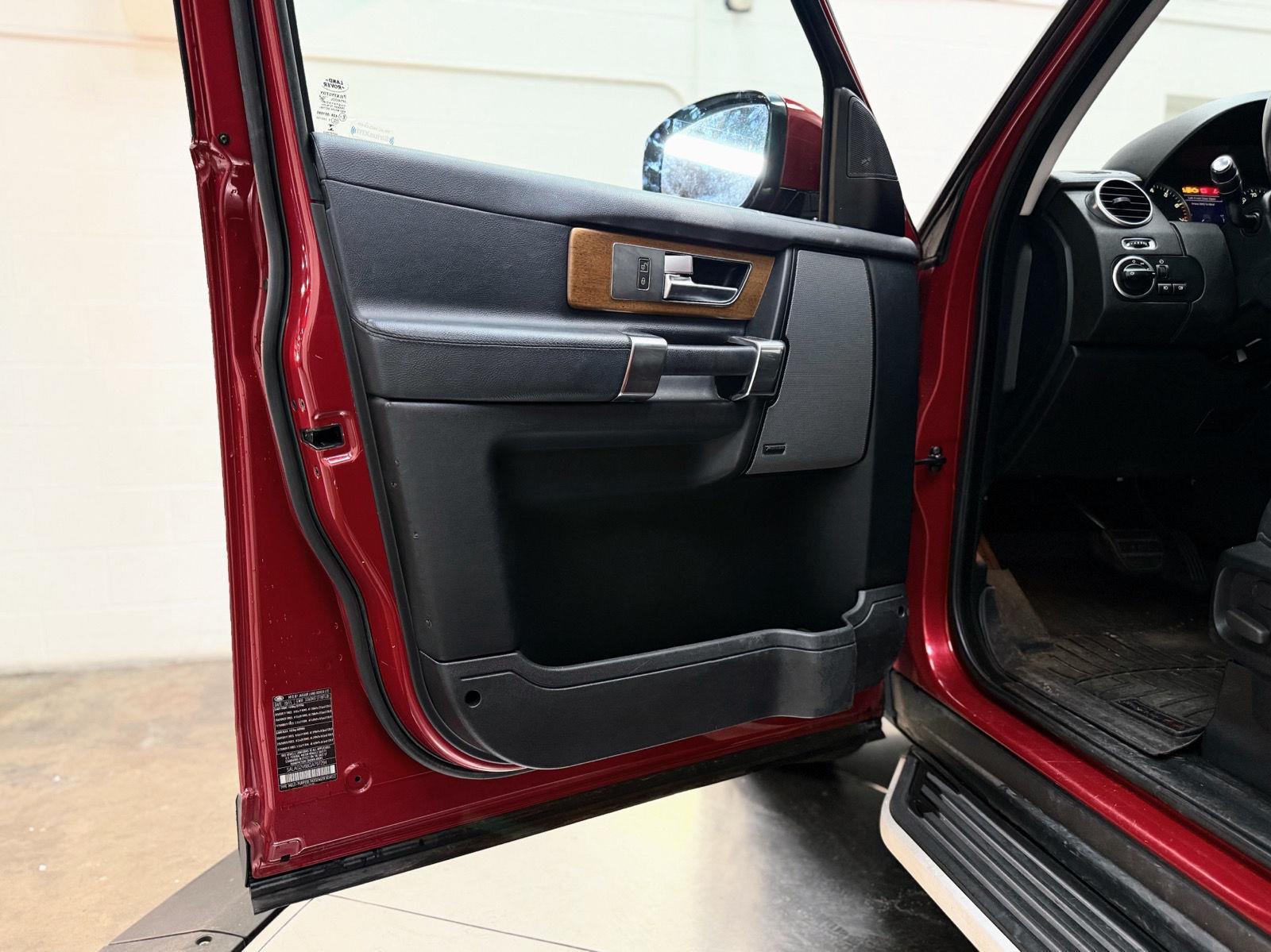Land Rover LR4