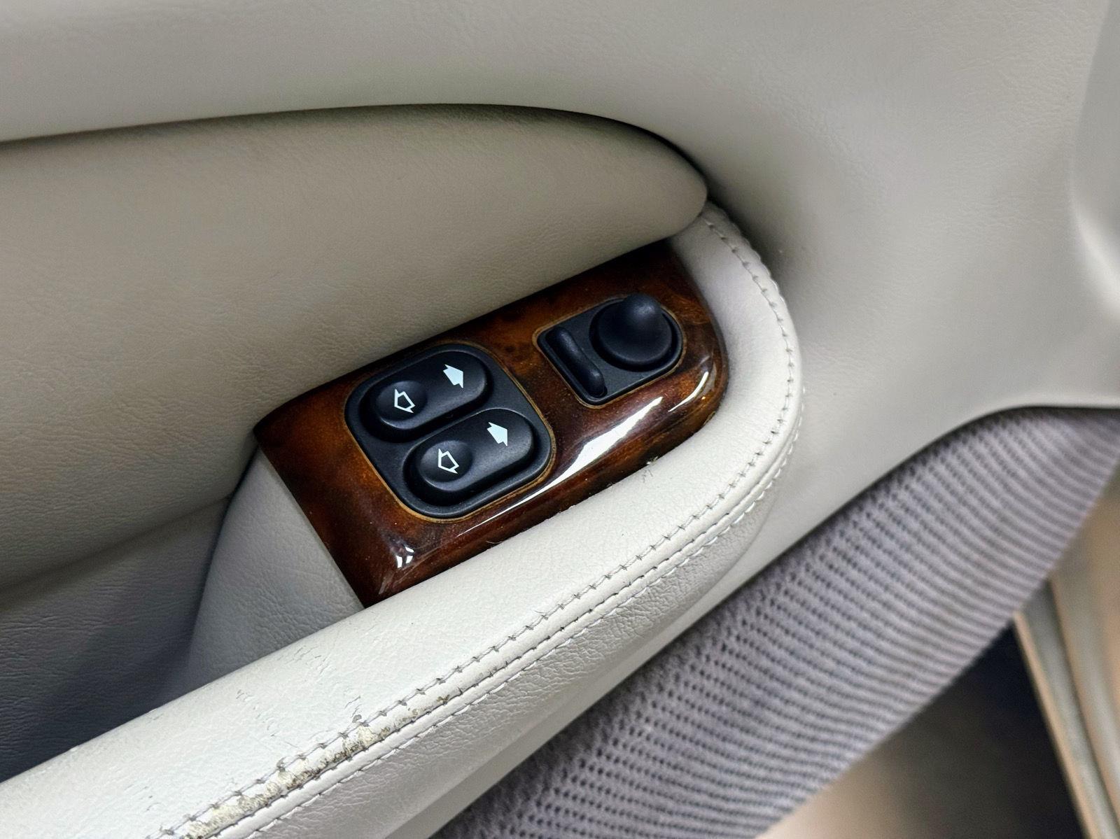 2016 Jaguar F-TYPE S photo 45