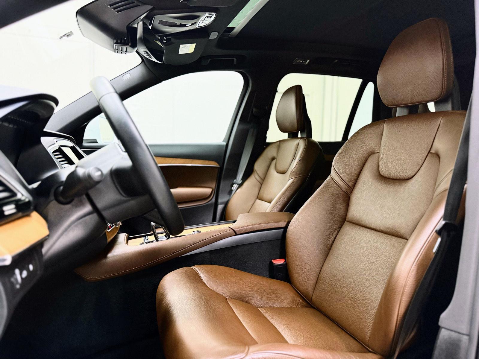2022 Volvo XC90 Recharge Expression photo 14