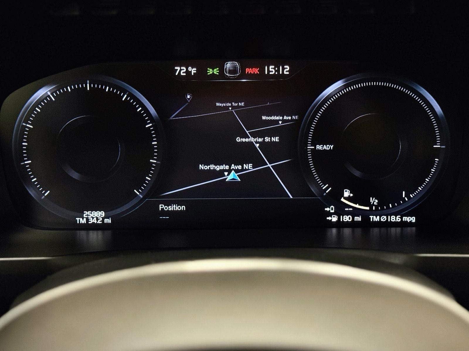 2022 Volvo XC90 Recharge Expression photo 21