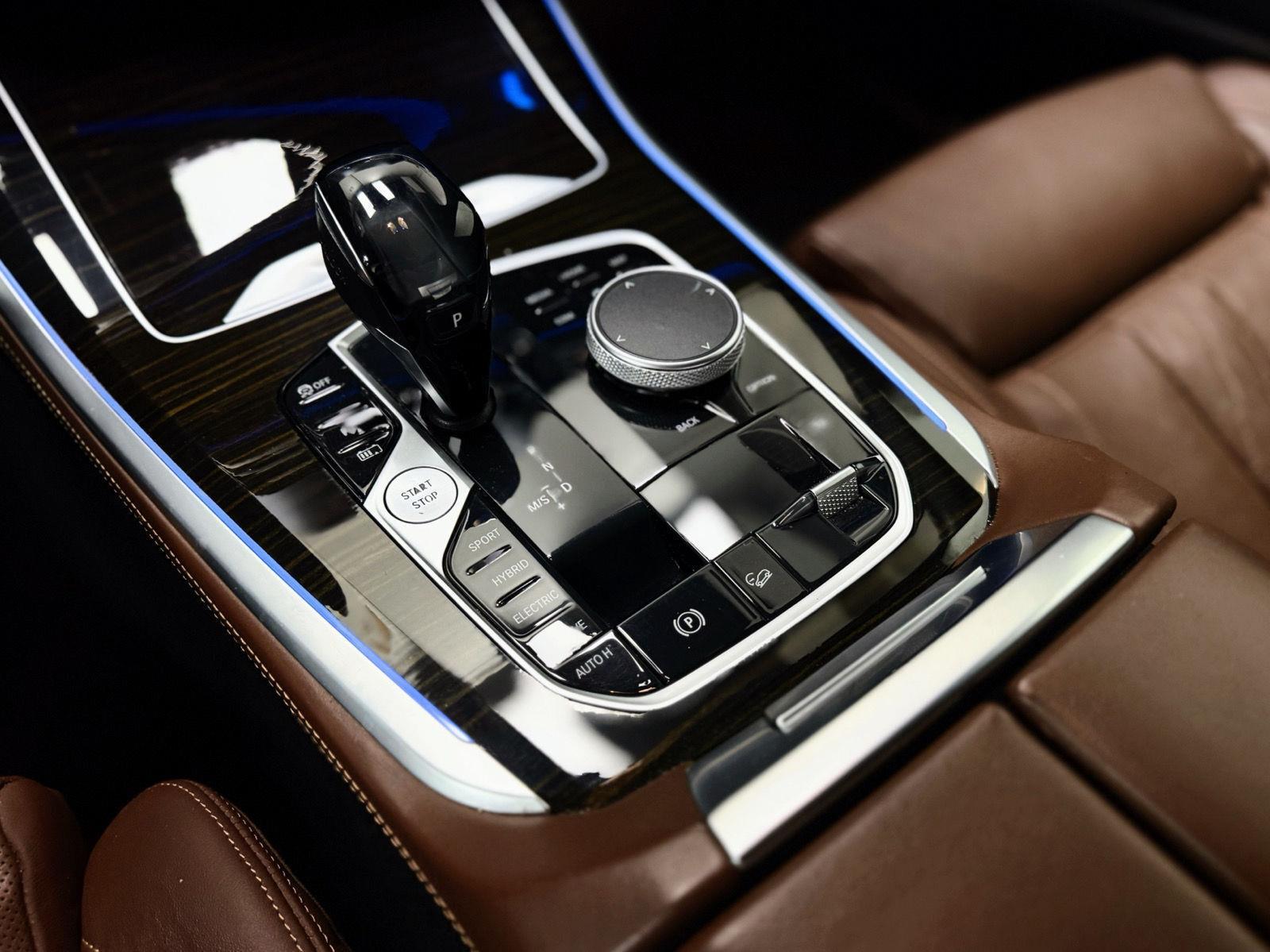 2021 Bmw X5 xDrive45e photo 24
