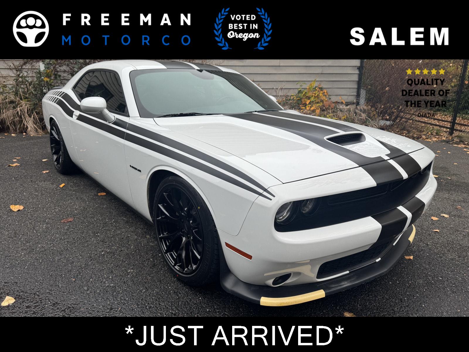 2022 Dodge Challenger R/T's photo