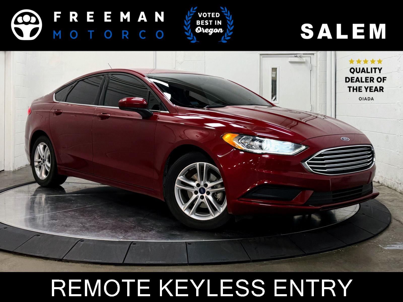 2018 Ford Fusion SE's photo