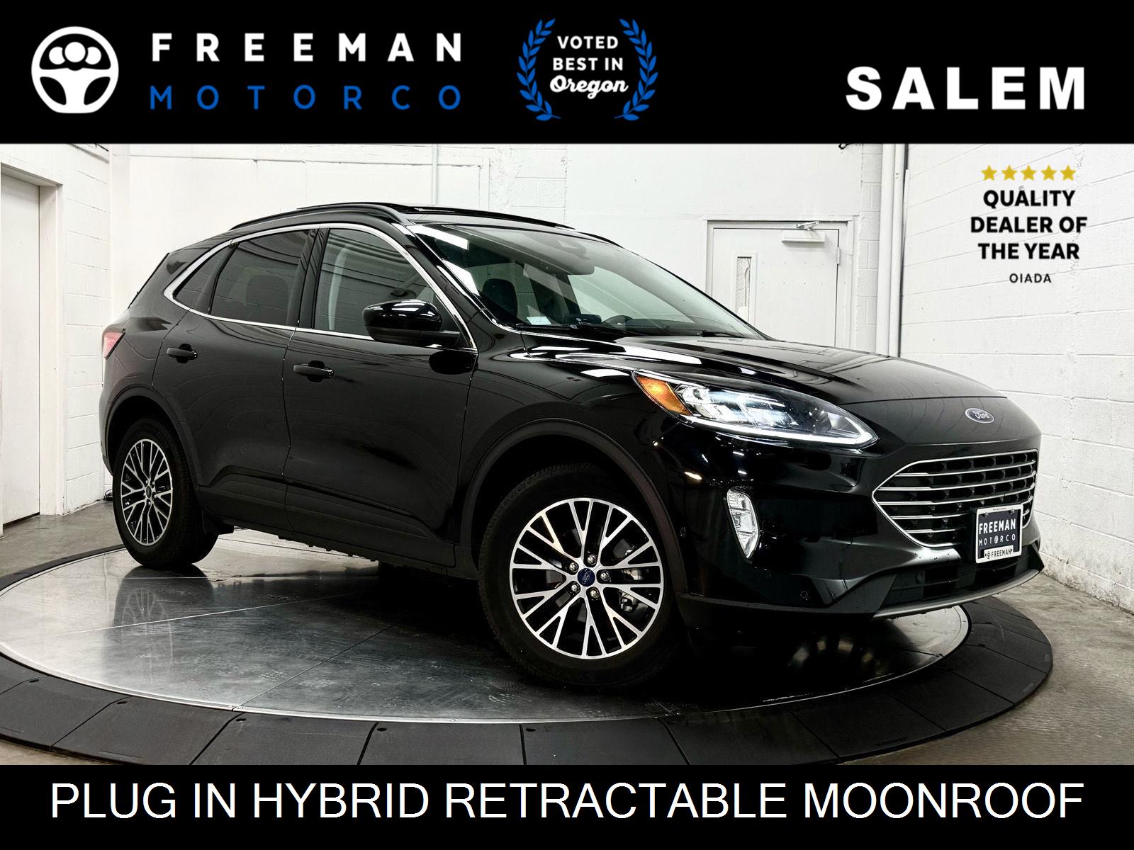 Agate Black 2022 Ford Escape Hybrid Plug-in Titanium FWD SUV / Crossover Front-Wheel Drive Continuously Variable Transmission