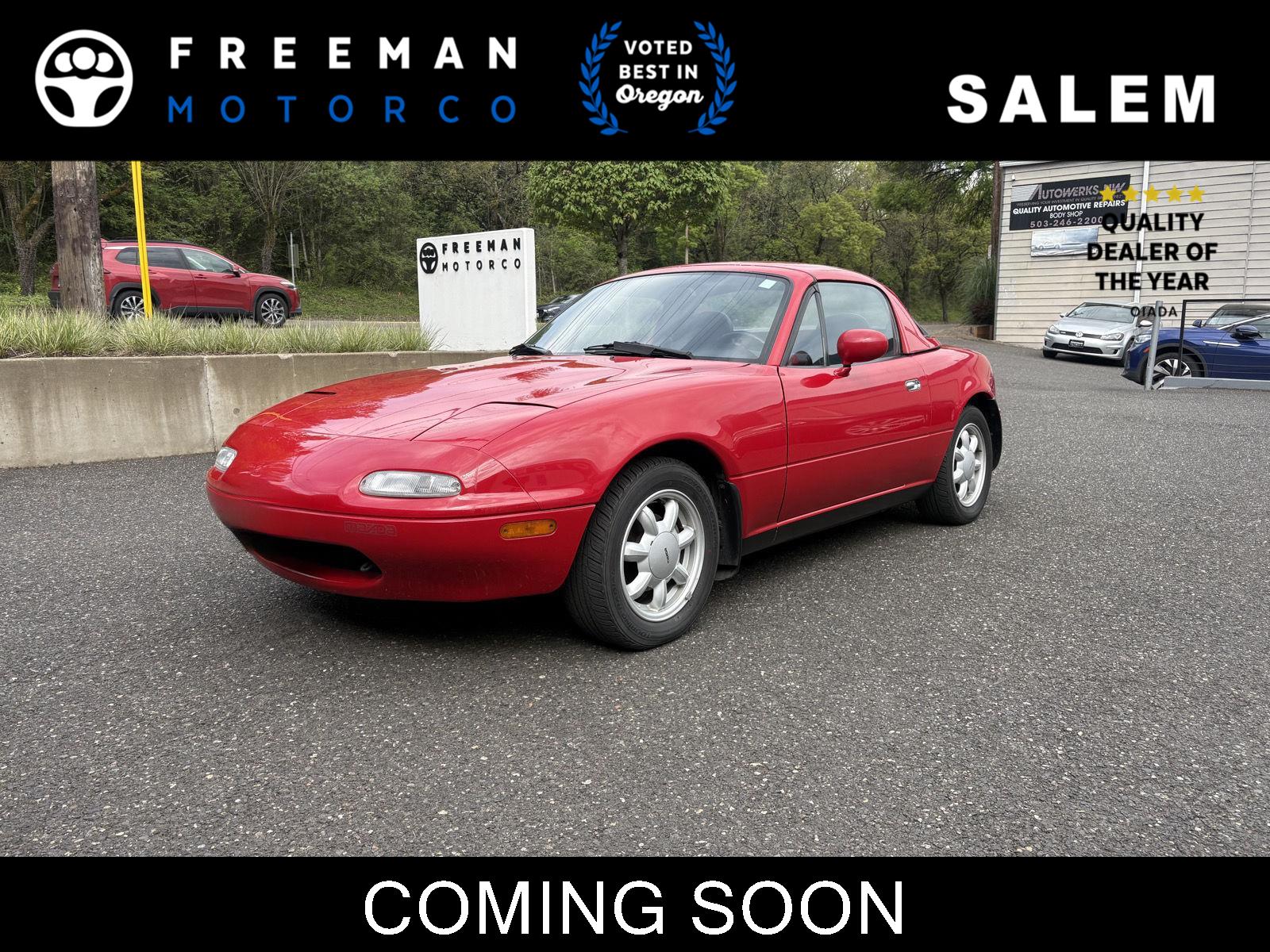 Red 1992 Mazda MX-5 Miata Base Convertible Rear-Wheel Drive