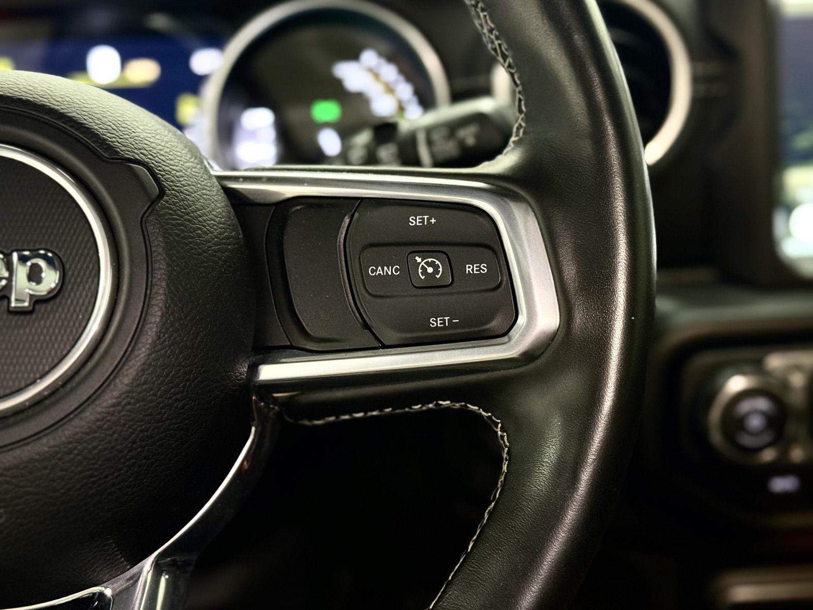 2022 Jeep Wrangler Unlimited Sahara 4XE - Photo 18
