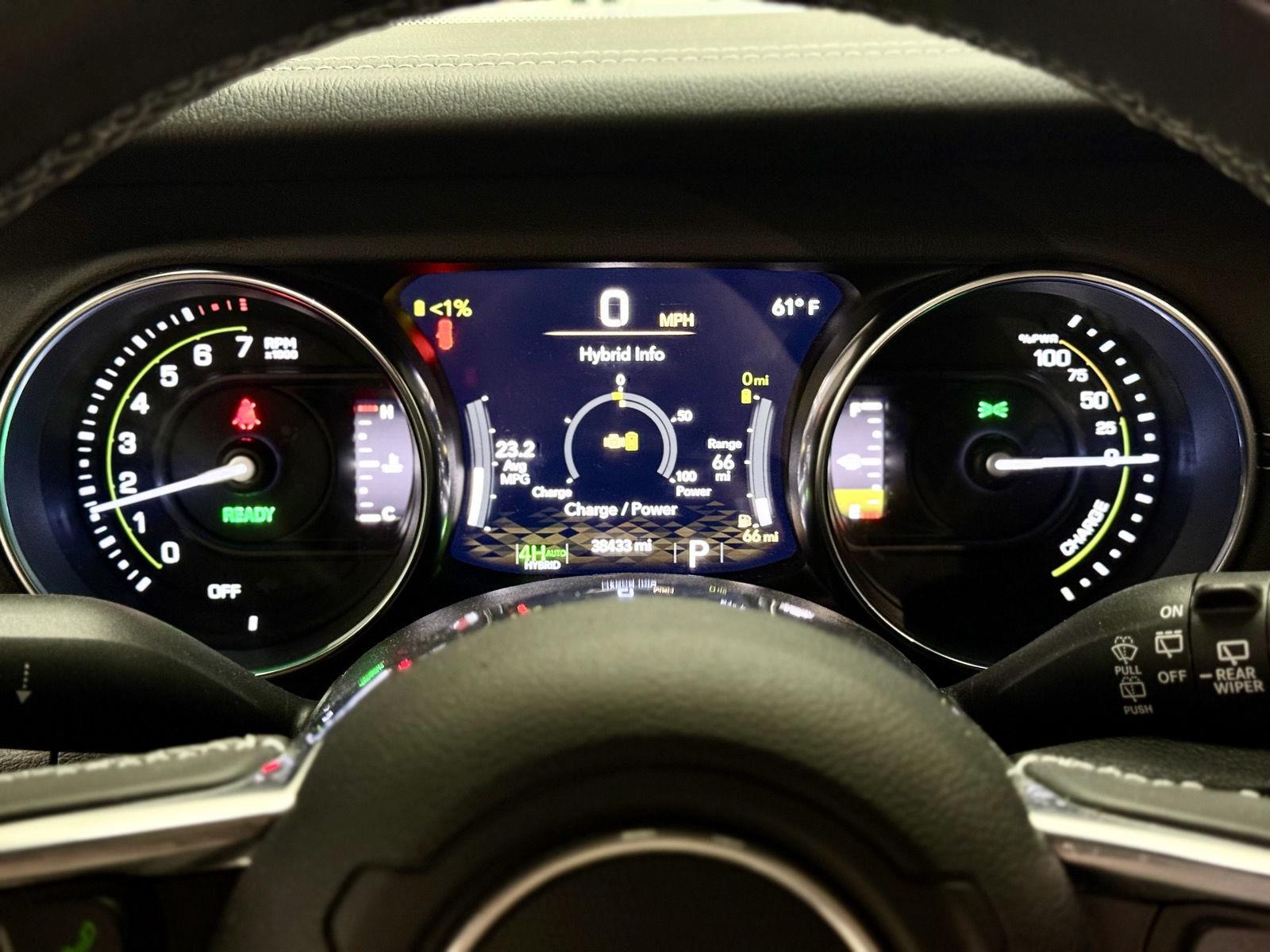 2022 Jeep Wrangler Unlimited Sahara 4XE - Photo 19