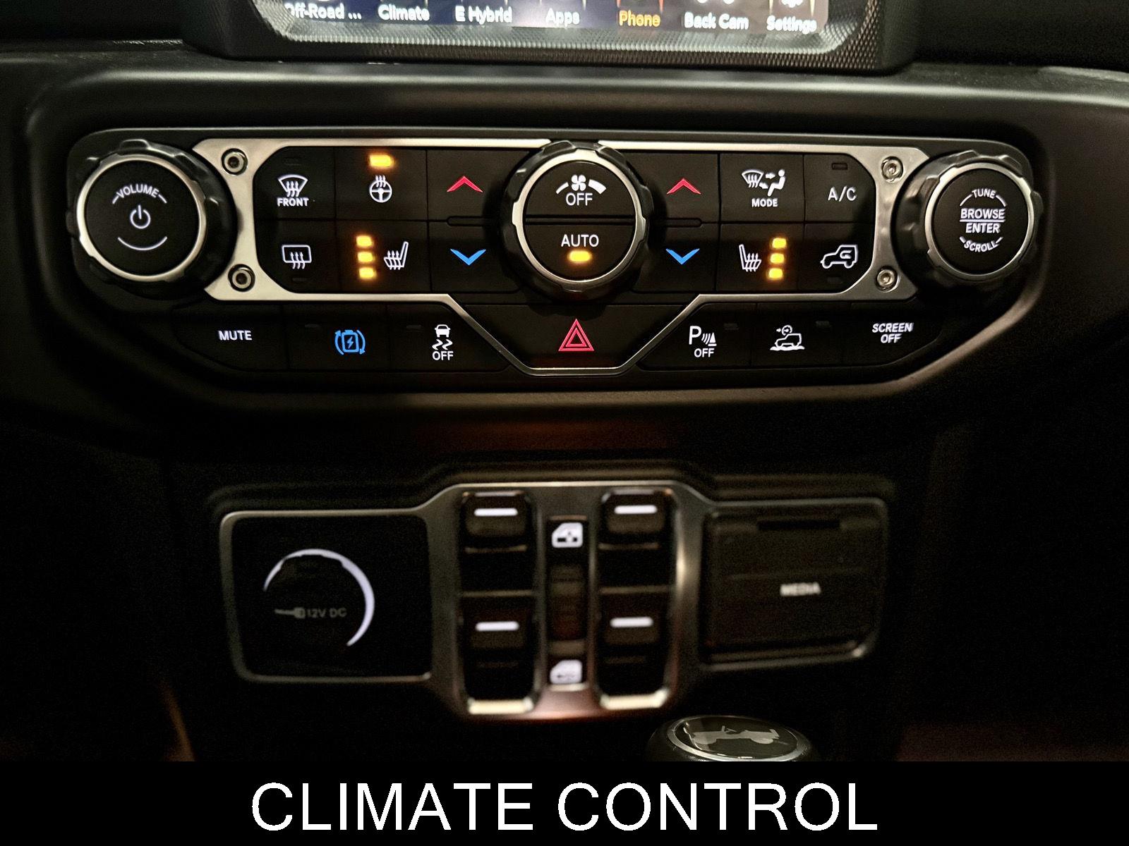 2022 Jeep Wrangler Unlimited Sahara 4XE - Photo 21