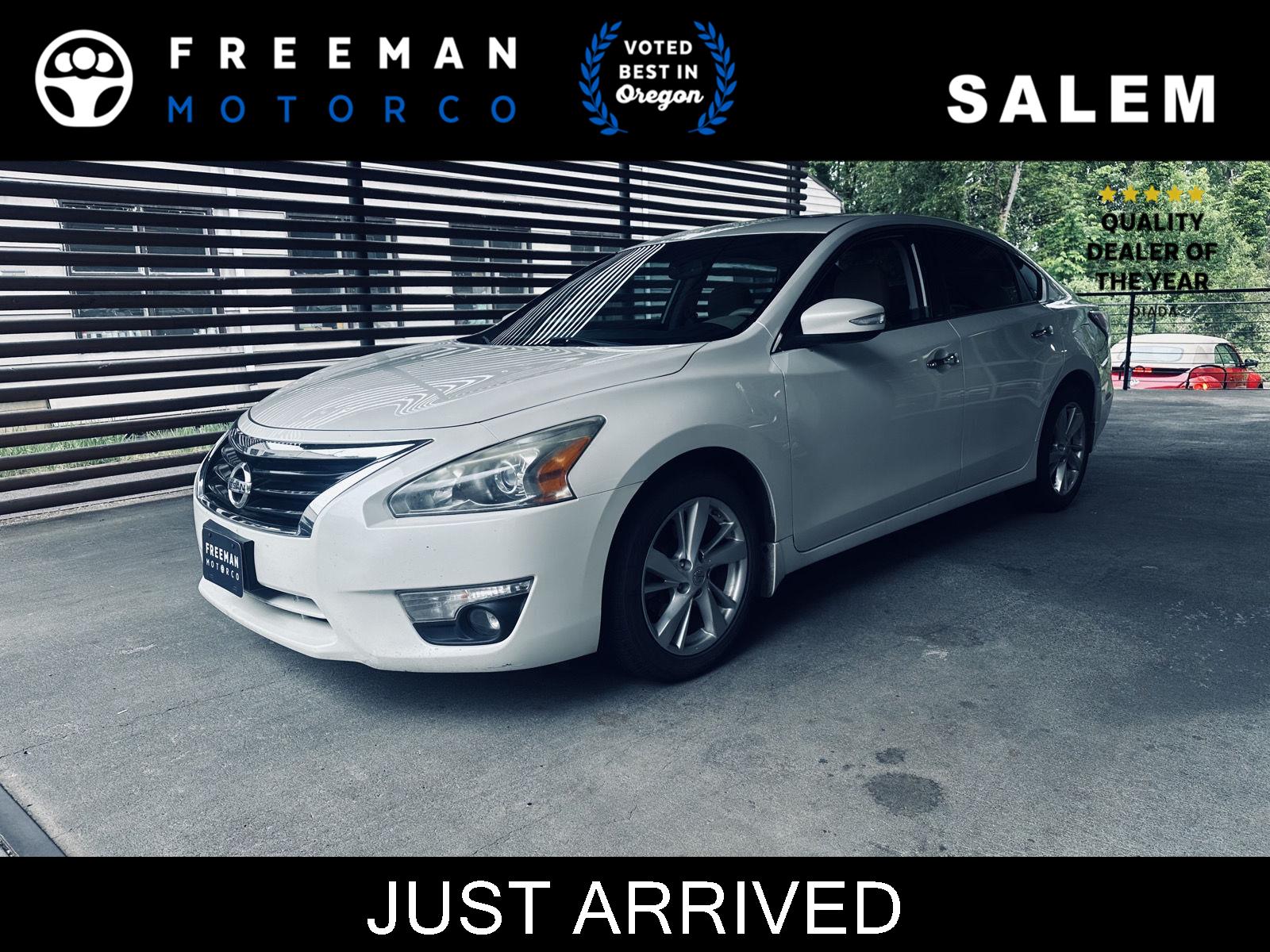 2014 Nissan Altima 2.5 SV's photo