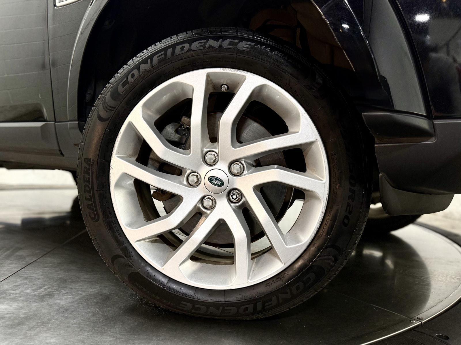 2014 Land Rover LR4 Base - Photo 10