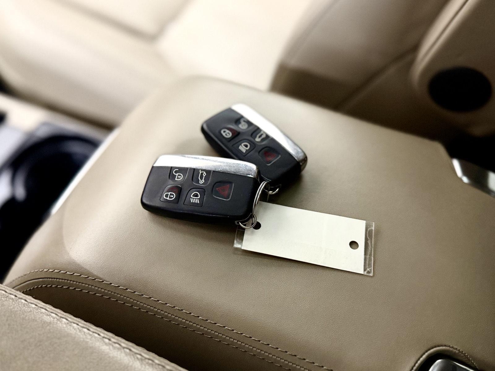 2014 Land Rover LR4 Base - Photo 23
