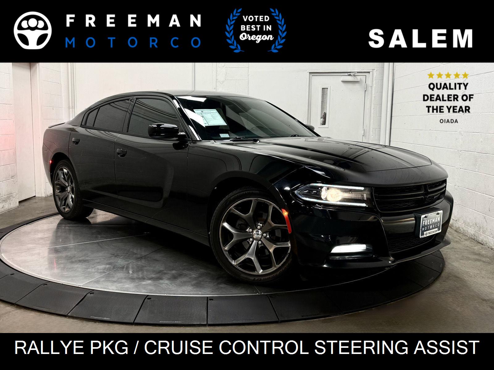 2015 Dodge Charger SXT RWD photo