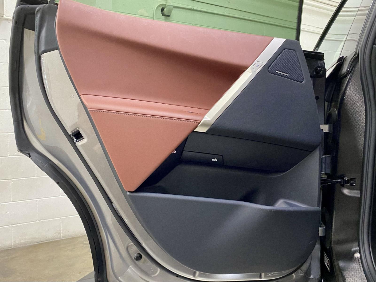 2024 BMW iX Base - Photo 19
