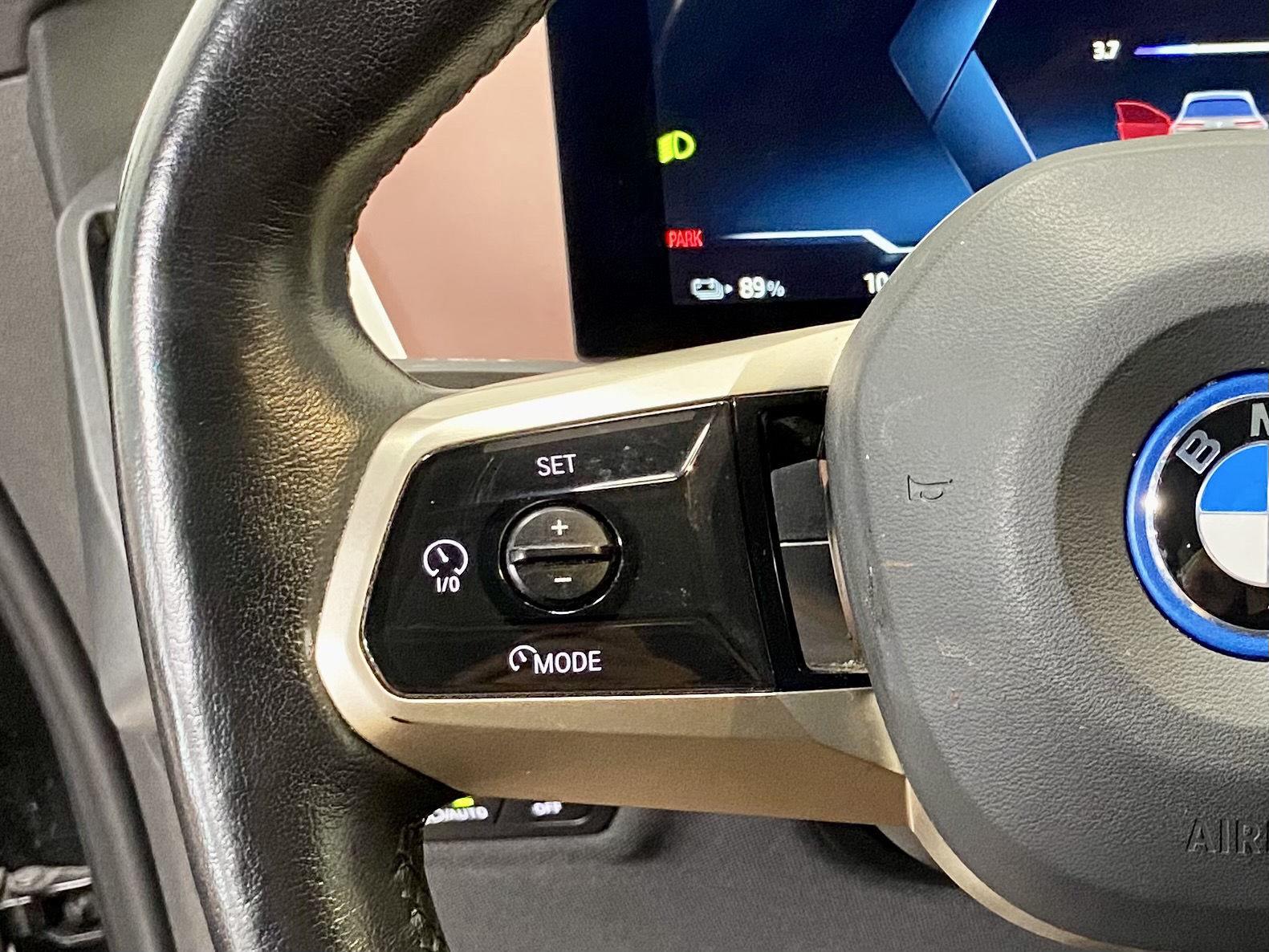 2024 BMW iX Base - Photo 25
