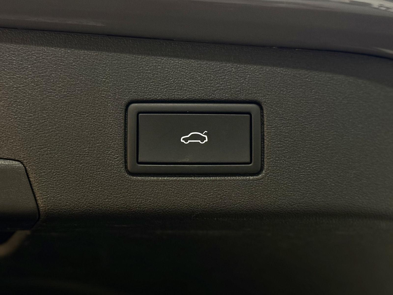 2023 Volkswagen ID.4 S - Photo 38