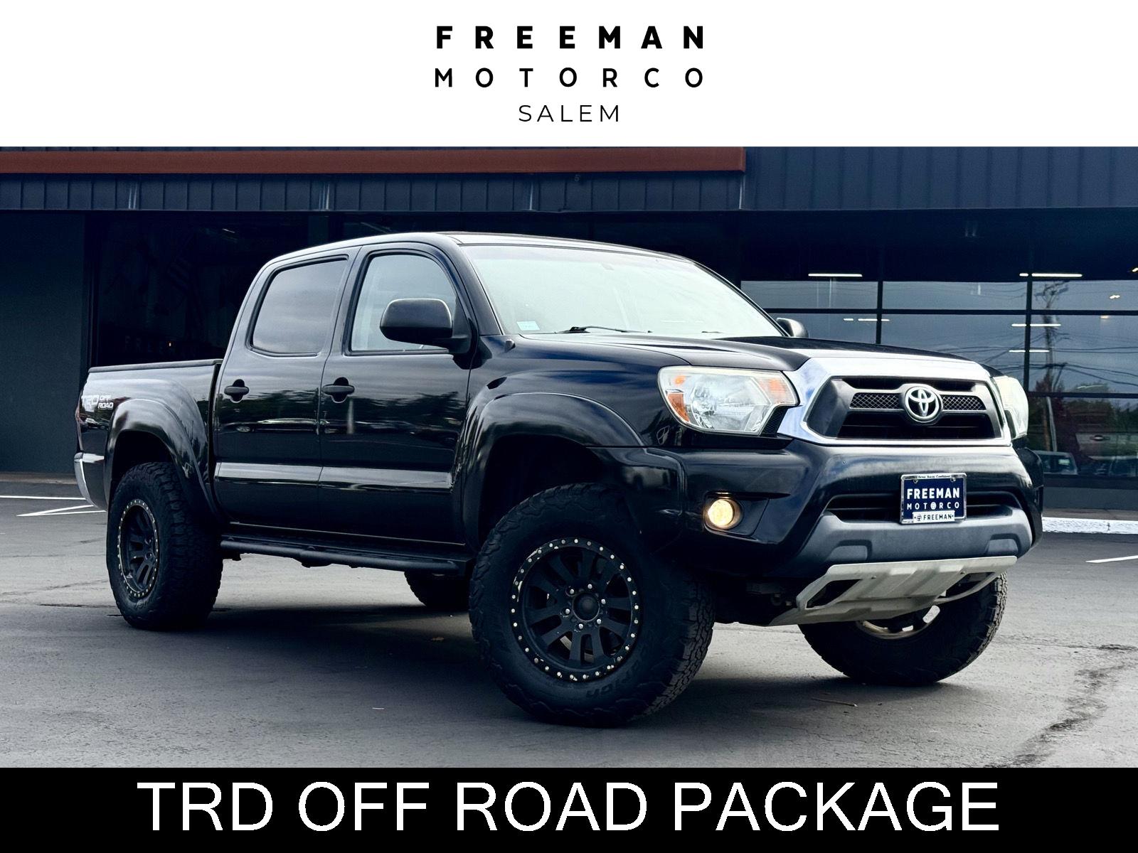 Black 2014 Toyota Tacoma Pickup Truck Four-Wheel Drive Automatic