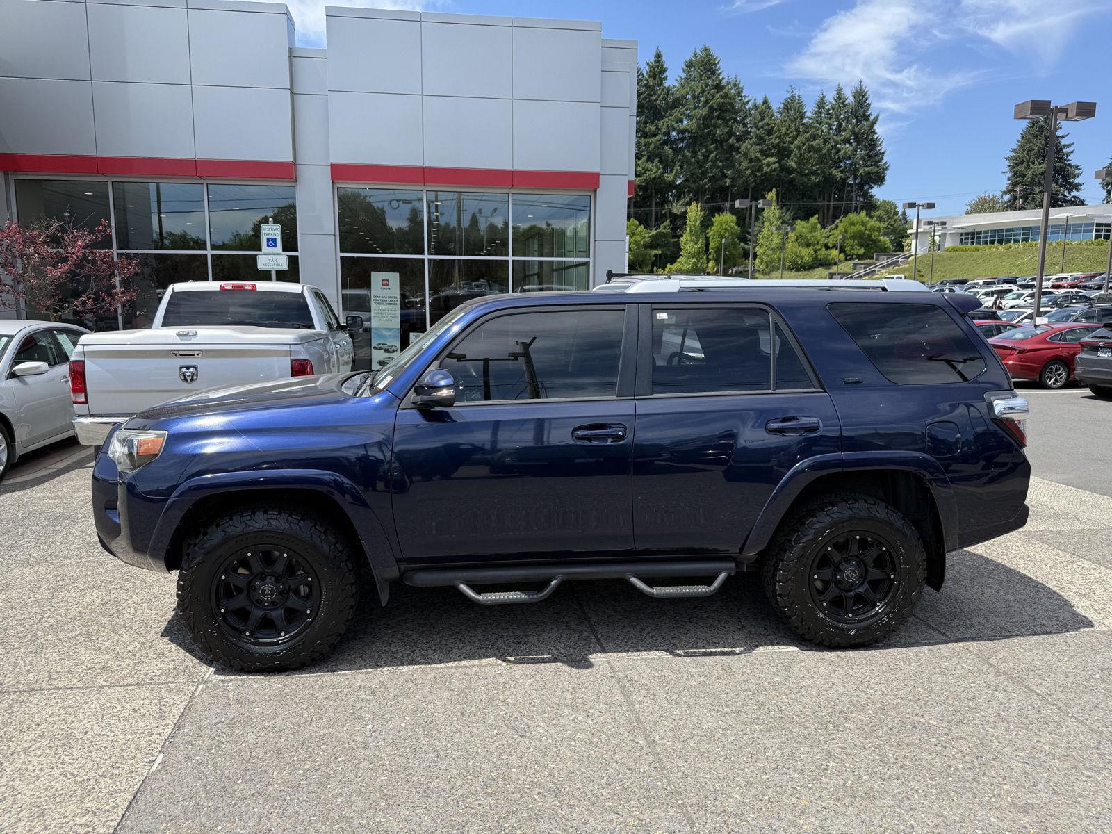 Certified 2017 Toyota 4Runner SR5 Premium with VIN JTEBU5JR8H5415133 for sale in Gladstone, OR