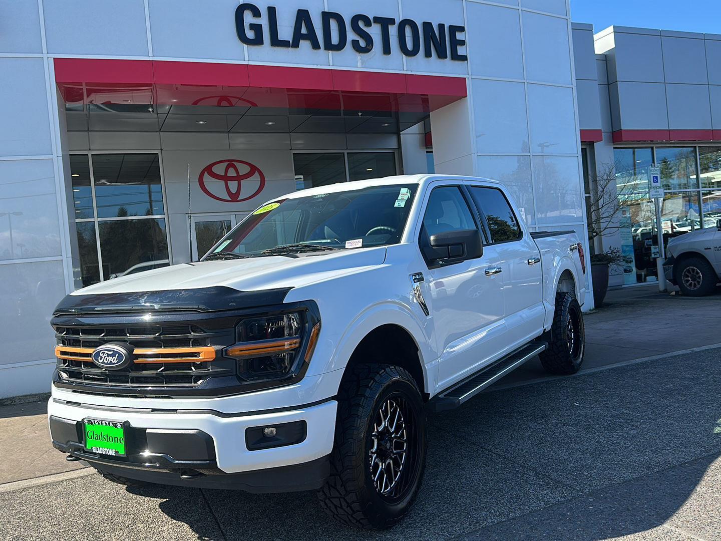 2025 Ford F-150 XLT SuperCrew 4WD