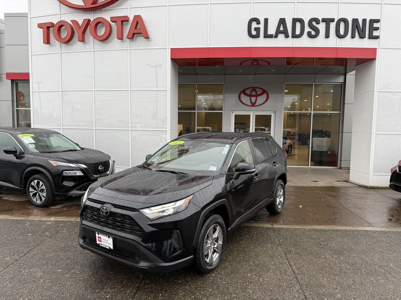 2023 Toyota RAV4 XLE FWD