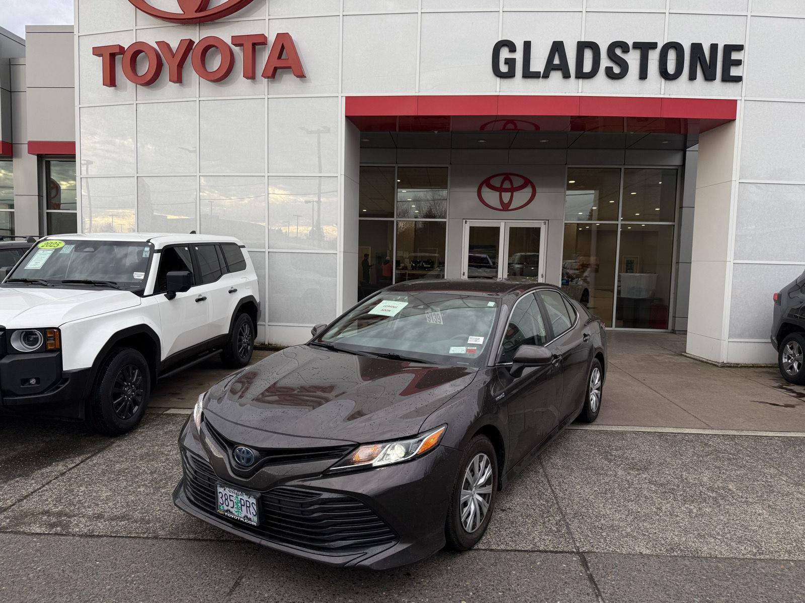 Predawn Gray Mica 2019 Toyota Camry Hybrid LE FWD Sedan Front-Wheel Drive Continuously Variable Transmission