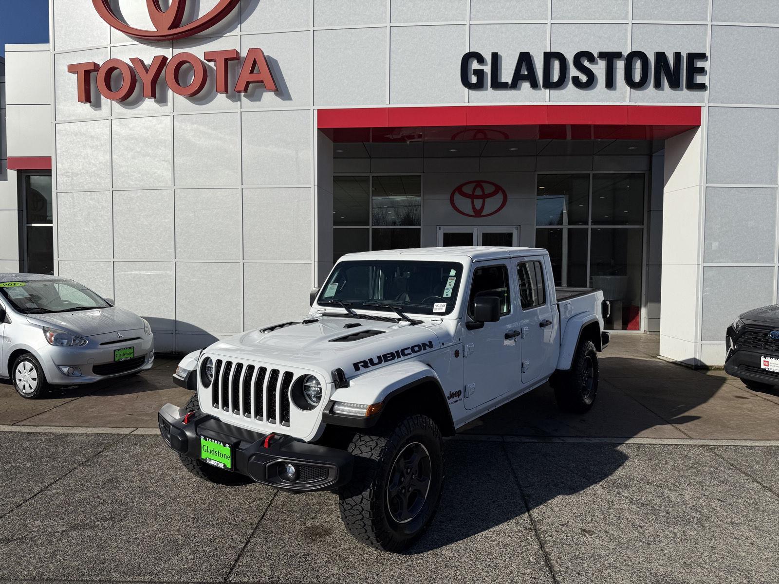 Bright White Clearcoat 2021 Jeep Gladiator Rubicon Crew Cab 4WD Pickup Truck Four-Wheel Drive 8-Speed Automatic