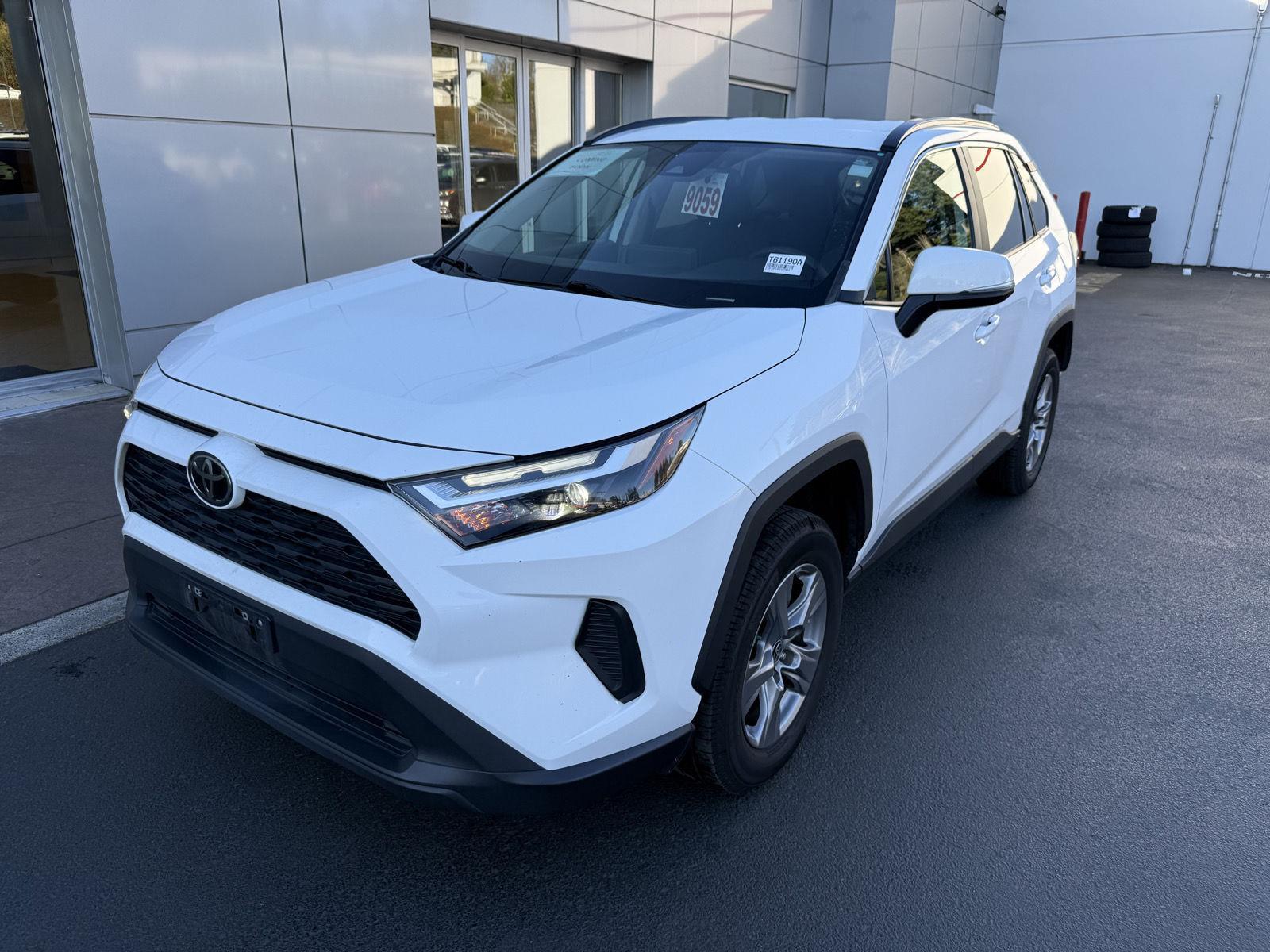 2022 Toyota RAV4 XLE AWD
