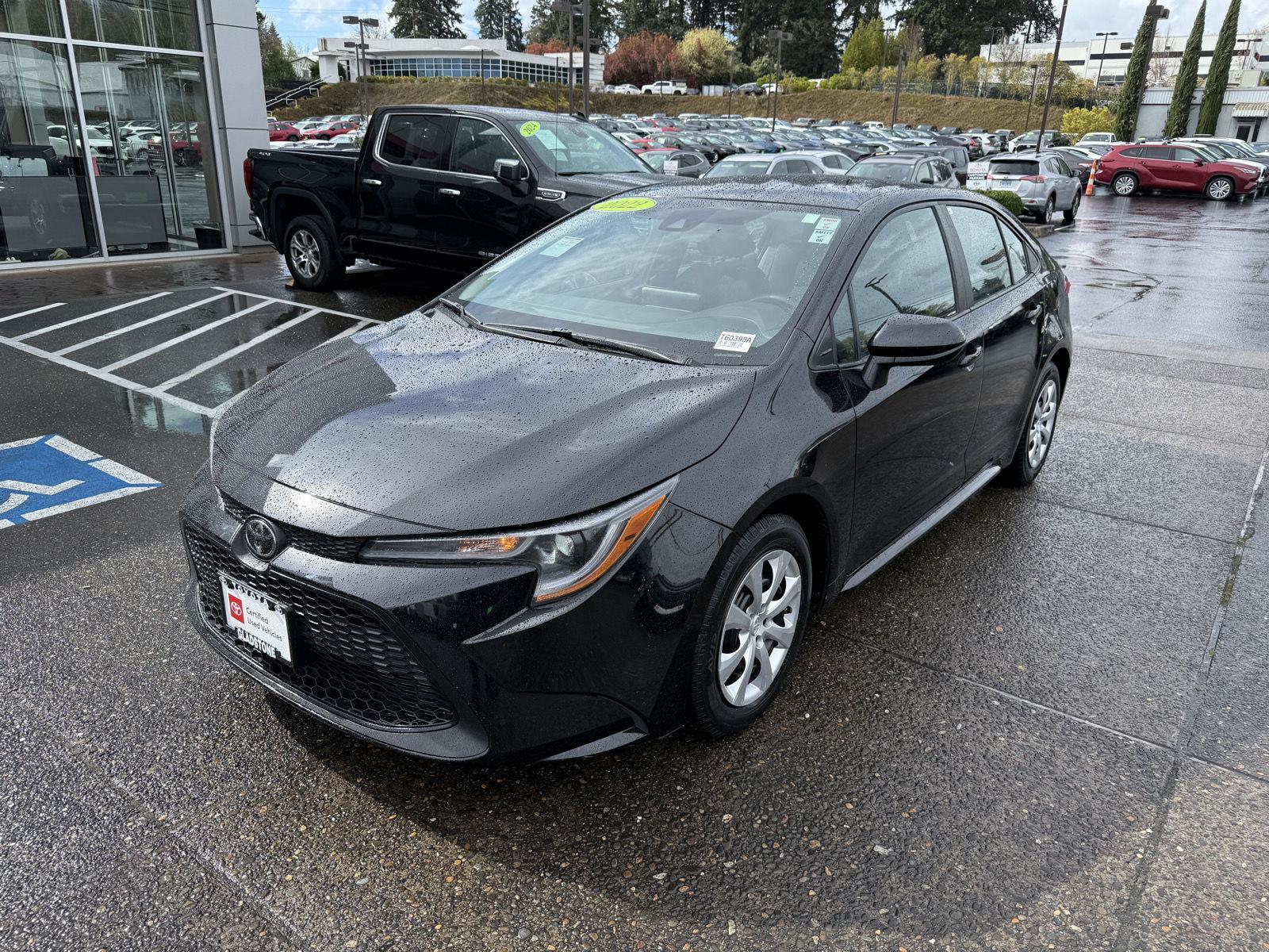 Black Sand Pearl 2022 Toyota Corolla LE FWD Sedan Front-Wheel Drive Continuously Variable Transmission
