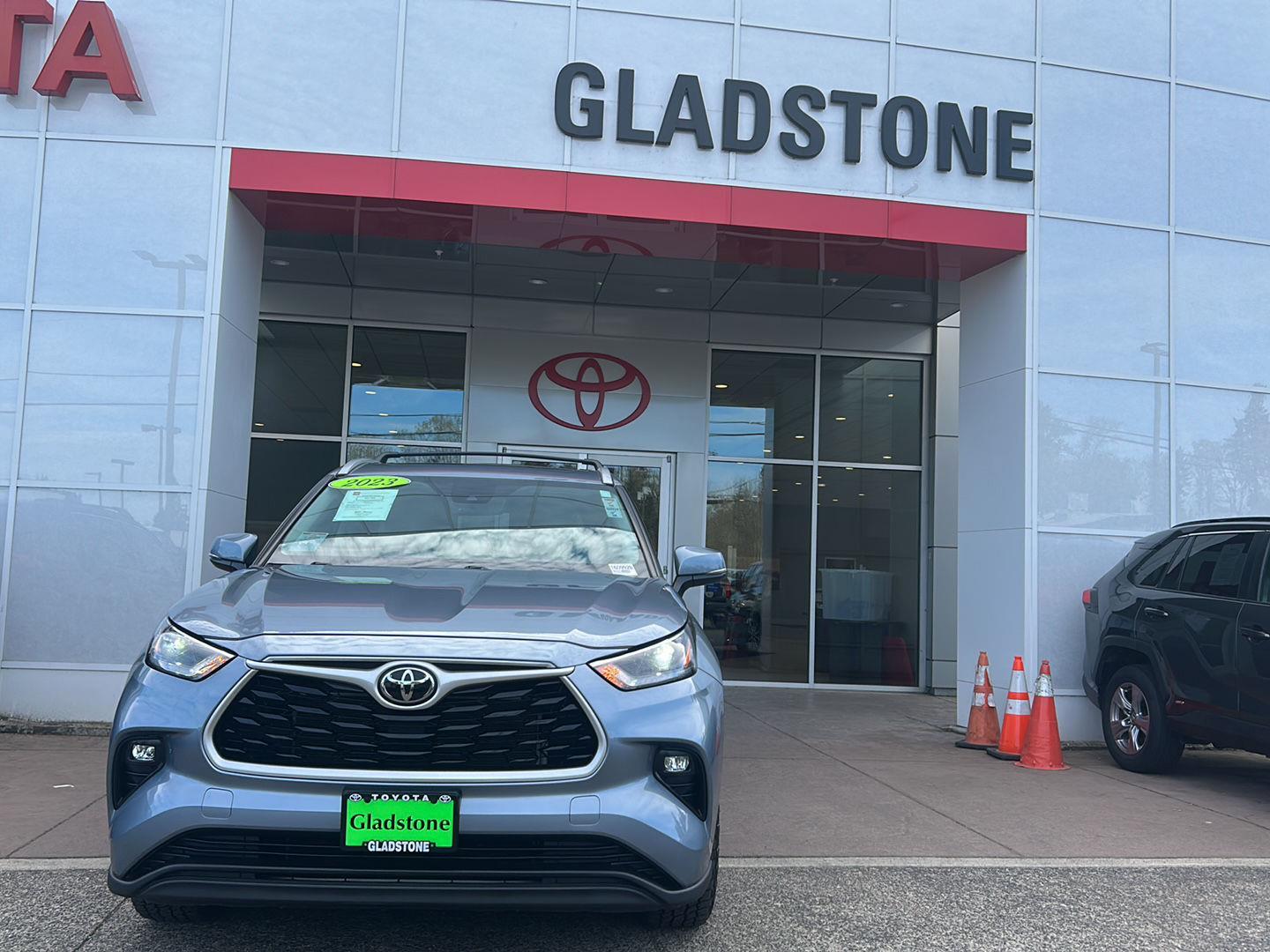 2023 Toyota Highlander XLE AWD