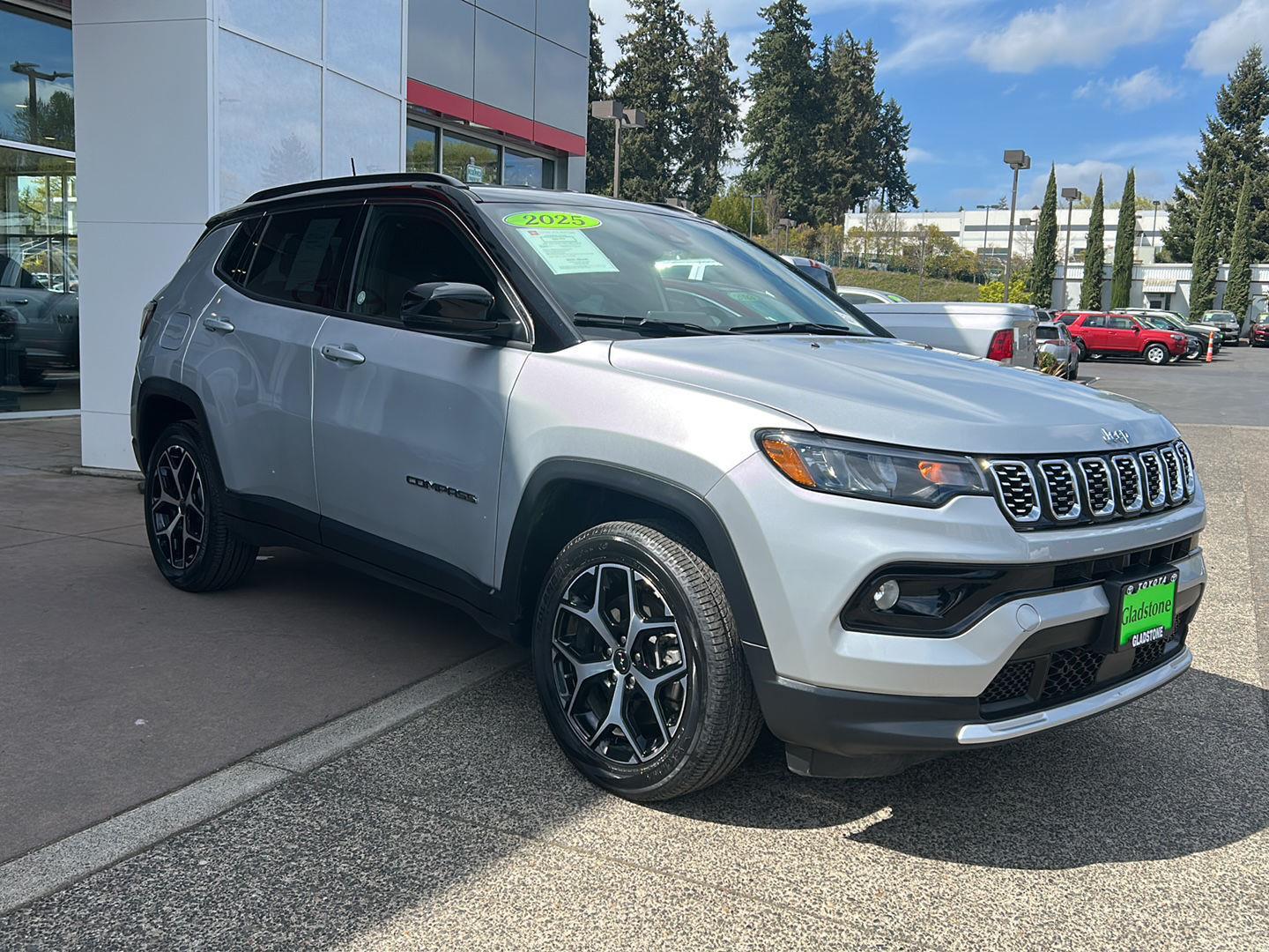 View vehicle photo 4