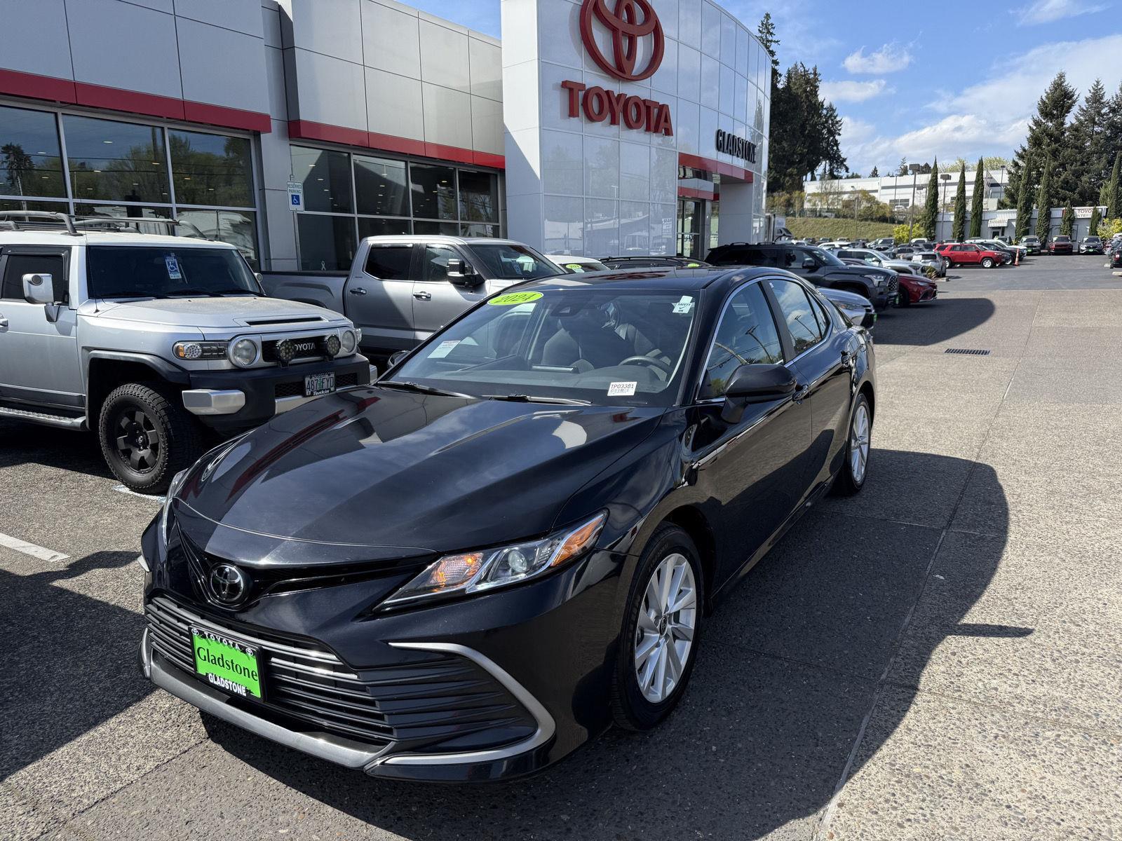 Midnight Black Metallic 2024 Toyota Camry LE FWD Sedan Front-Wheel Drive Automatic