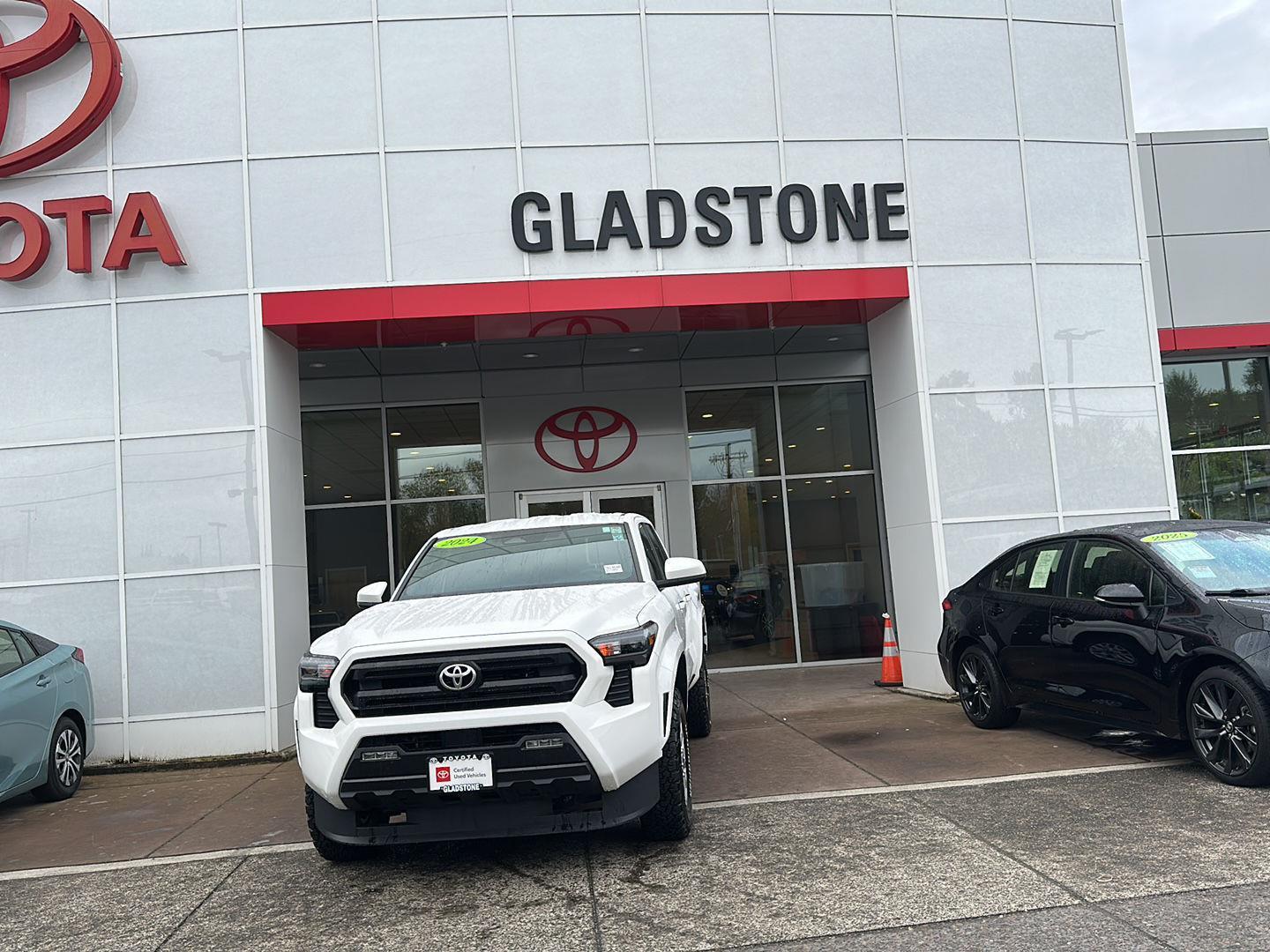 Ice Cap 2024 Toyota Tacoma SR5 Double Cab RWD Pickup Truck 4X2 Automatic