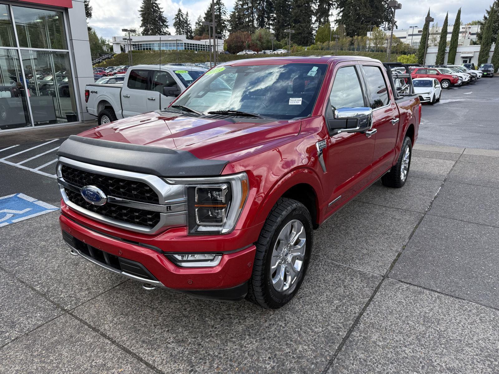 Rapid Red Metallic Tinted Clearcoat 2023 Ford F-150 Platinum SuperCrew 4WD Pickup Truck Four-Wheel Drive Automatic