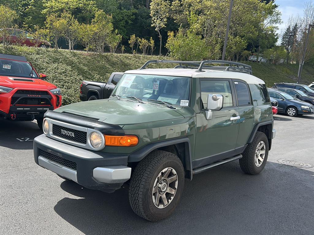Army Green 2014 Toyota FJ Cruiser 4WD SUV / Crossover Four-Wheel Drive Automatic